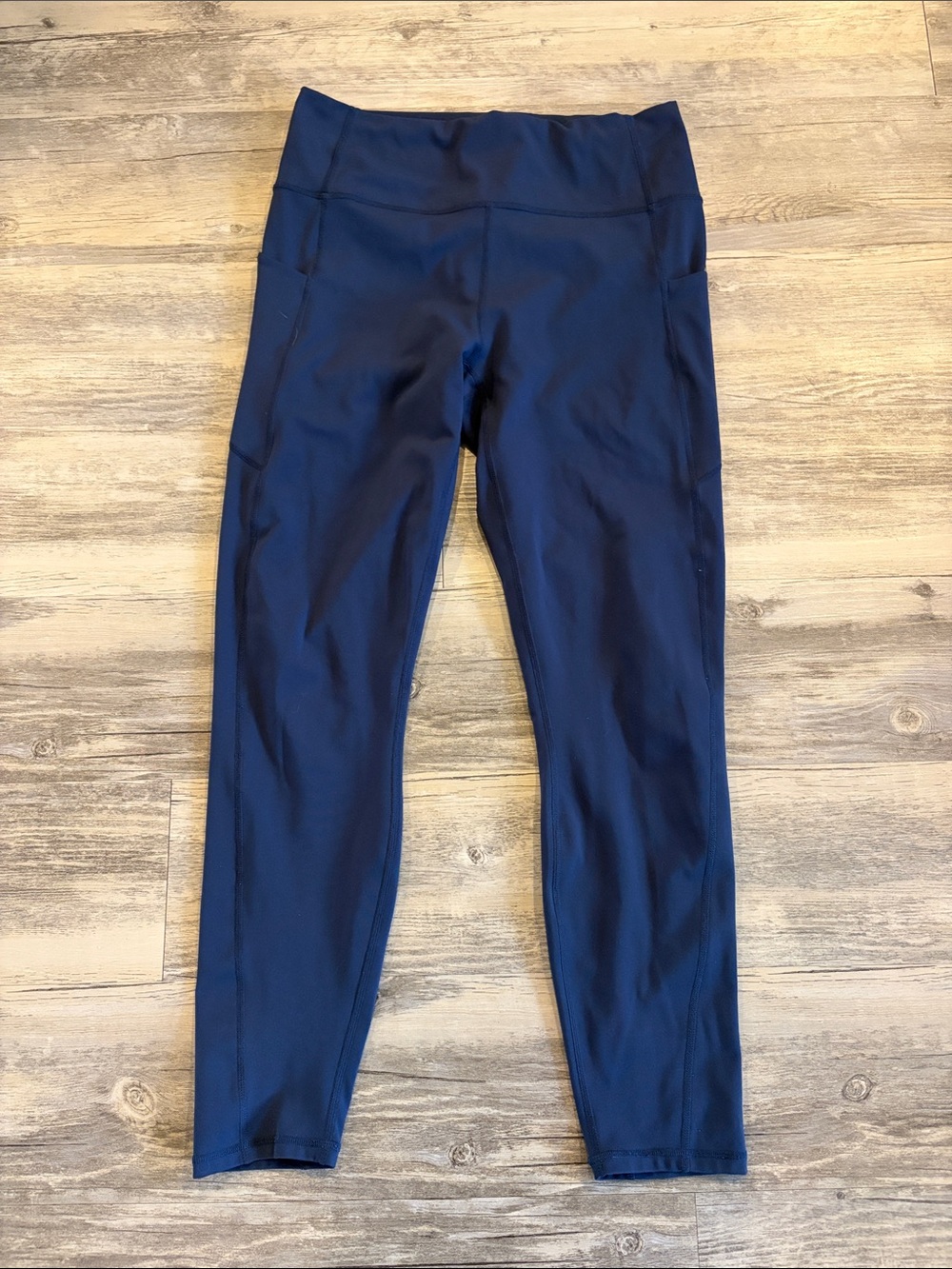 Fabletics Women's Oasis PureLuxe Legging with Pocket